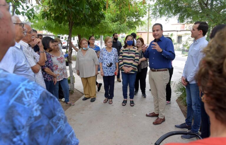 Inicia Antonio Astiazarán entrega de parques rehabilitados