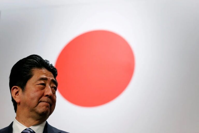 El ex primer ministro japonés Shinzo Abe fue asesinado de un disparo