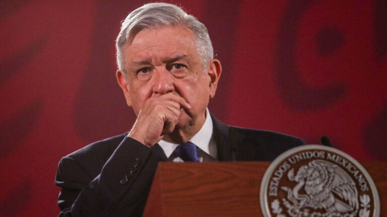 AMLO se queja de alertas de viaje de EU: ‘¿mandamos nosotros avisos por tiroteos?’