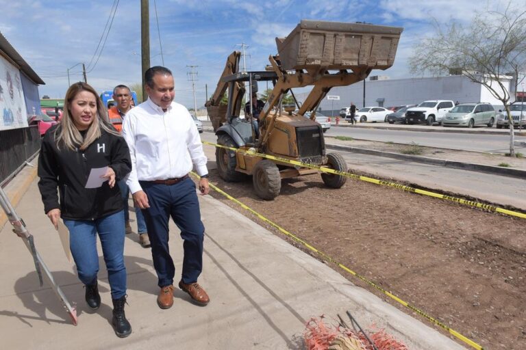 Supervisa Toño Astiazarán reconstrucción de crucero en calles Navojoa y Agustín Gómez del Campo