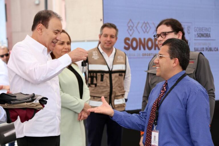 Gobernador Alfonso Durazo invierte 58 millones de pesos en recursos para el combate del dengue