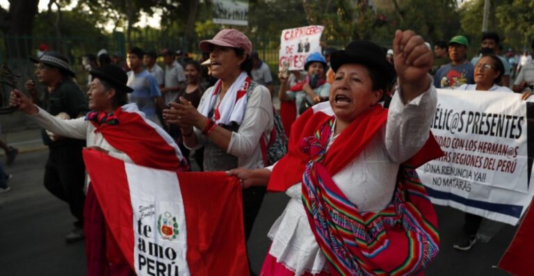 La ONU insta al gobierno de Perú a establecer un diálogo genuino con la población para que cese la violencia