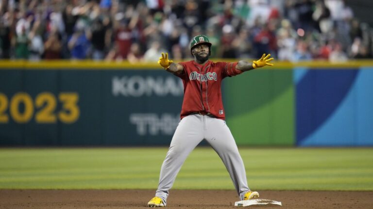 México apalea a Canadá y asegura su pase a Cuartos de Final del Clásico Mundial de Beisbol