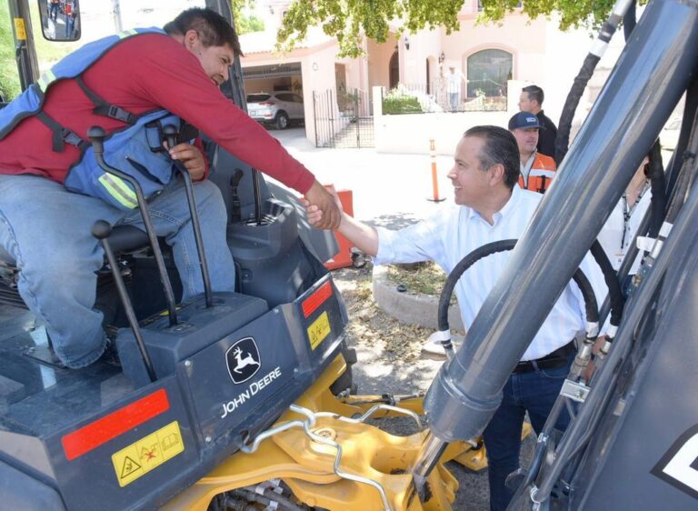 Inicia Toño Astiazarán cuatro obras viales más