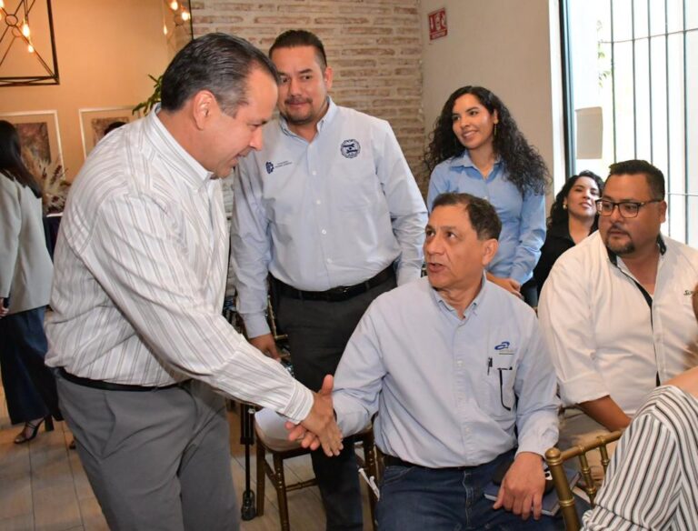 Celebra Toño Astiazarán Reunión Informativa de Clúster Automotriz en Sonora