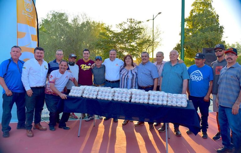 Entrega Toño Astiazarán las primeras canchas públicas de pickleball en El Cárcamo