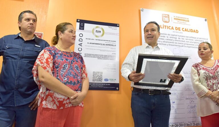 Recibe Dirección de Recursos Humanos Certificación ISO 9001-2015