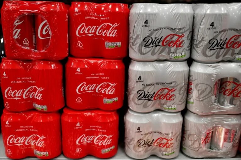 La OMS estudia si el edulcorante aspartamo utilizado en la Coca-Cola Light sería cancerígeno