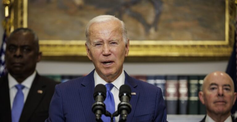 “Ya nadie puede negar el cambio climático”, dice Biden por recientes incendios, sequías e inundaciones