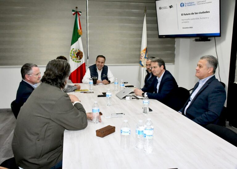 El compromiso es avanzar en construir un municipio sostenible, humano y próspero: Toño Astiazarán